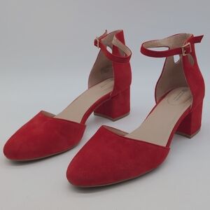 Giani Bernini Sz 10 Red Suede Ankle Strap Block Heels